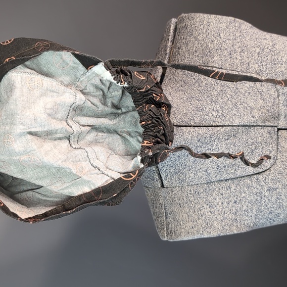 2 Bun Surgical Scrub Caps - Picture 5 of 5